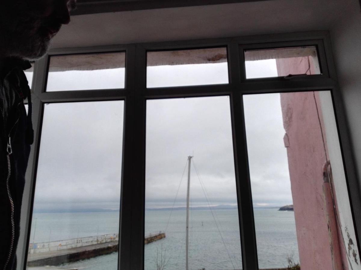 The Boathouse Lodge Hostel 번드런 외부 사진